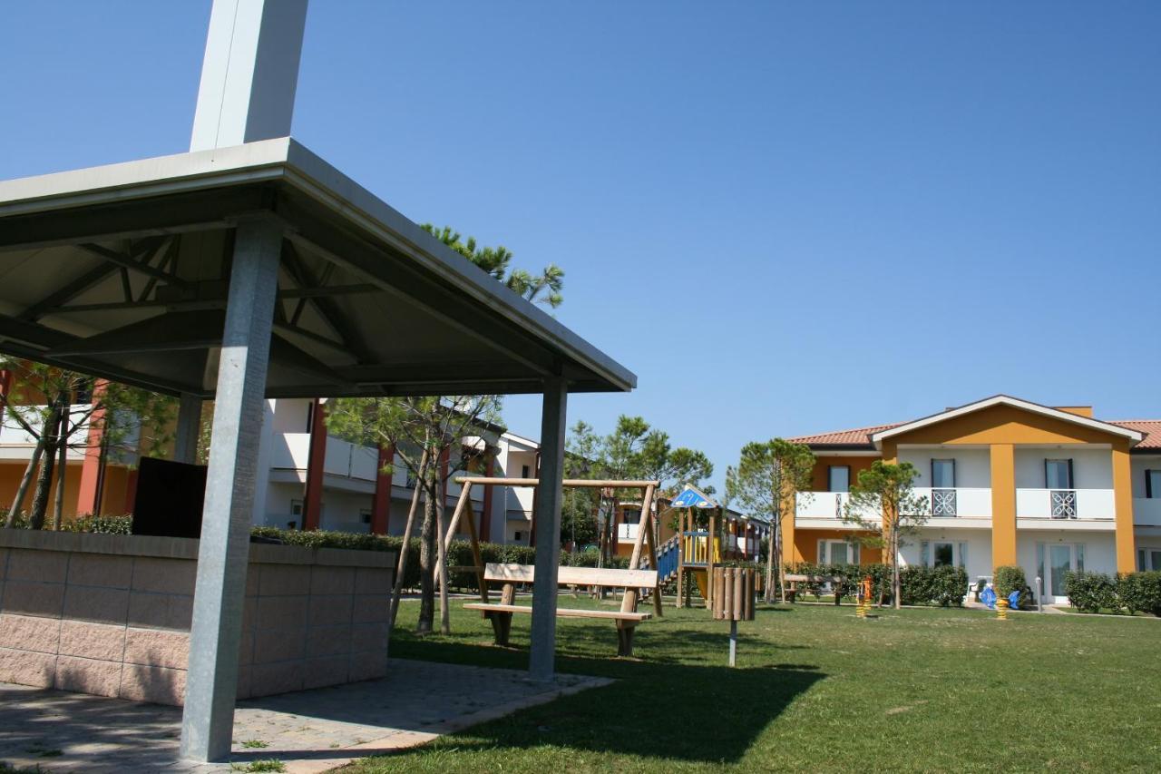 קאורלה Pini Village Lido Altanea מראה חיצוני תמונה